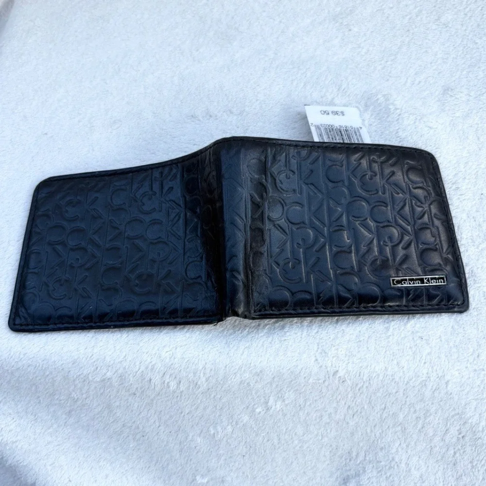 NWT Calvin Klien Mens RFID Bifold Leather Slim Wallet‎ Black